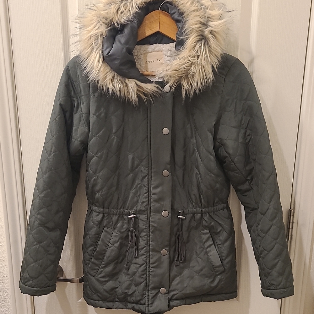 Women's Copper Key Quilted Puffer Jacket with Faux Fur Hood - Gray